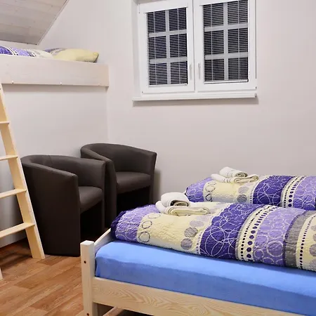 Vinarstvi Vymola Pensjonat 3*
