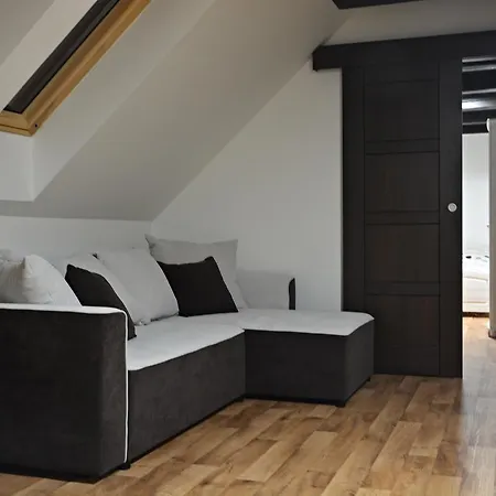 Vinarstvi Vymola Pensjonat 3*