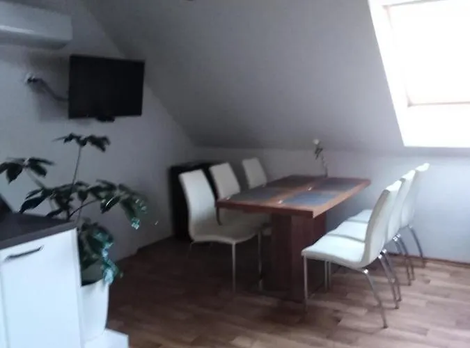 Vendégház Vinarstvi Vymola